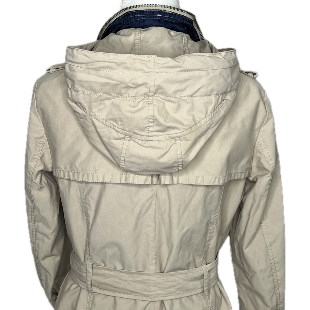 Tommy Hilfiger Trench Coat Belted Jacket Hidden Hood Beige Tan Medium M - Picture 13 of 17